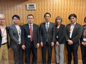 小野啓一・G7シェルパにG7広島サミットでの活動を報告し、今後の連携に関する要望を伝えました