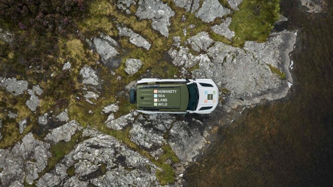 DEFENDER AWARDS 日本で応募受付開始